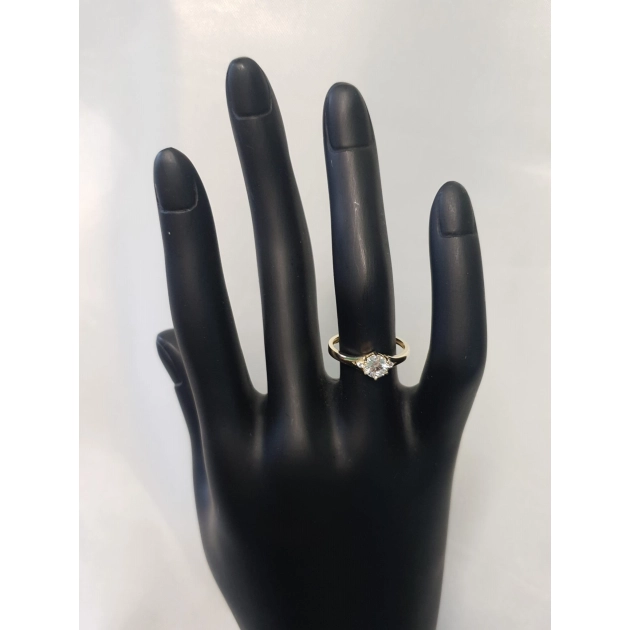 Elegantiškas moteriškas geltono aukso žiedas su cirkoniais 585