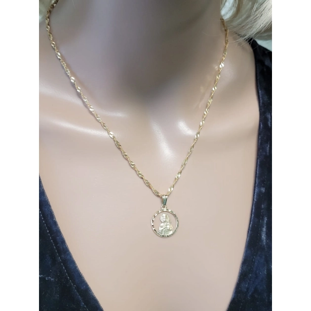 Religinis geltono aukso pakabukas su Dievo Motinos atvaizdu 585